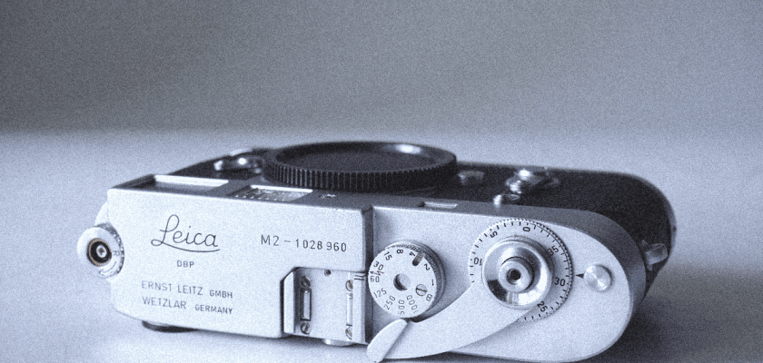 Leica M2